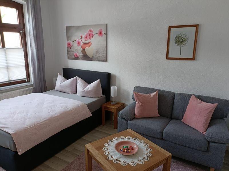 Apartment Luisa แอร์ฟวร์ท ภายนอก รูปภาพ